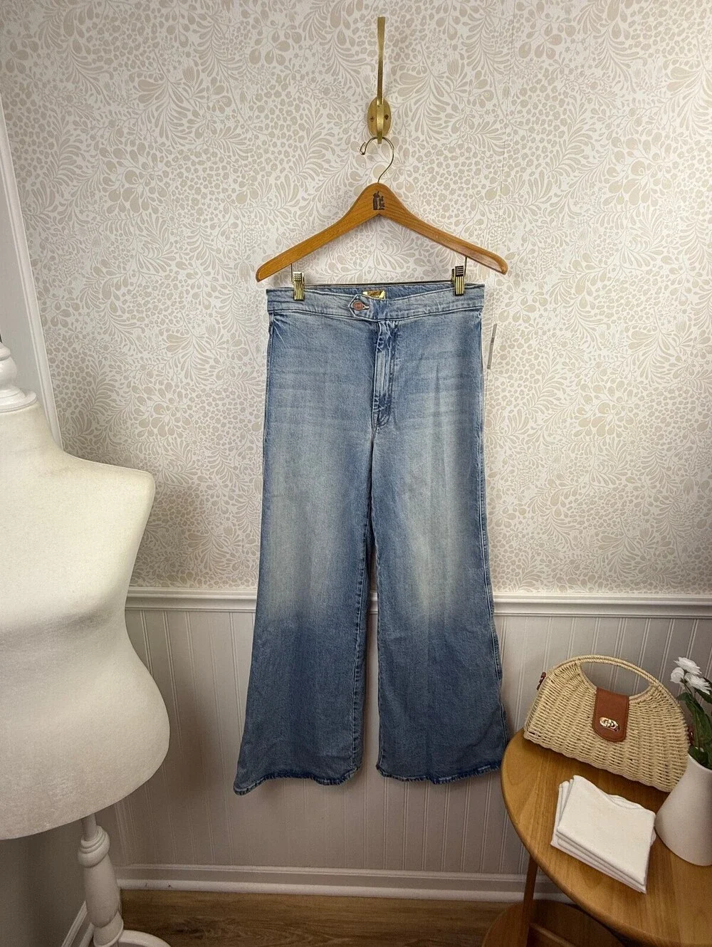 MOTHER The Tab Roller Skimp High-Rise Flare Jeans - Size - 30 - New with Tags